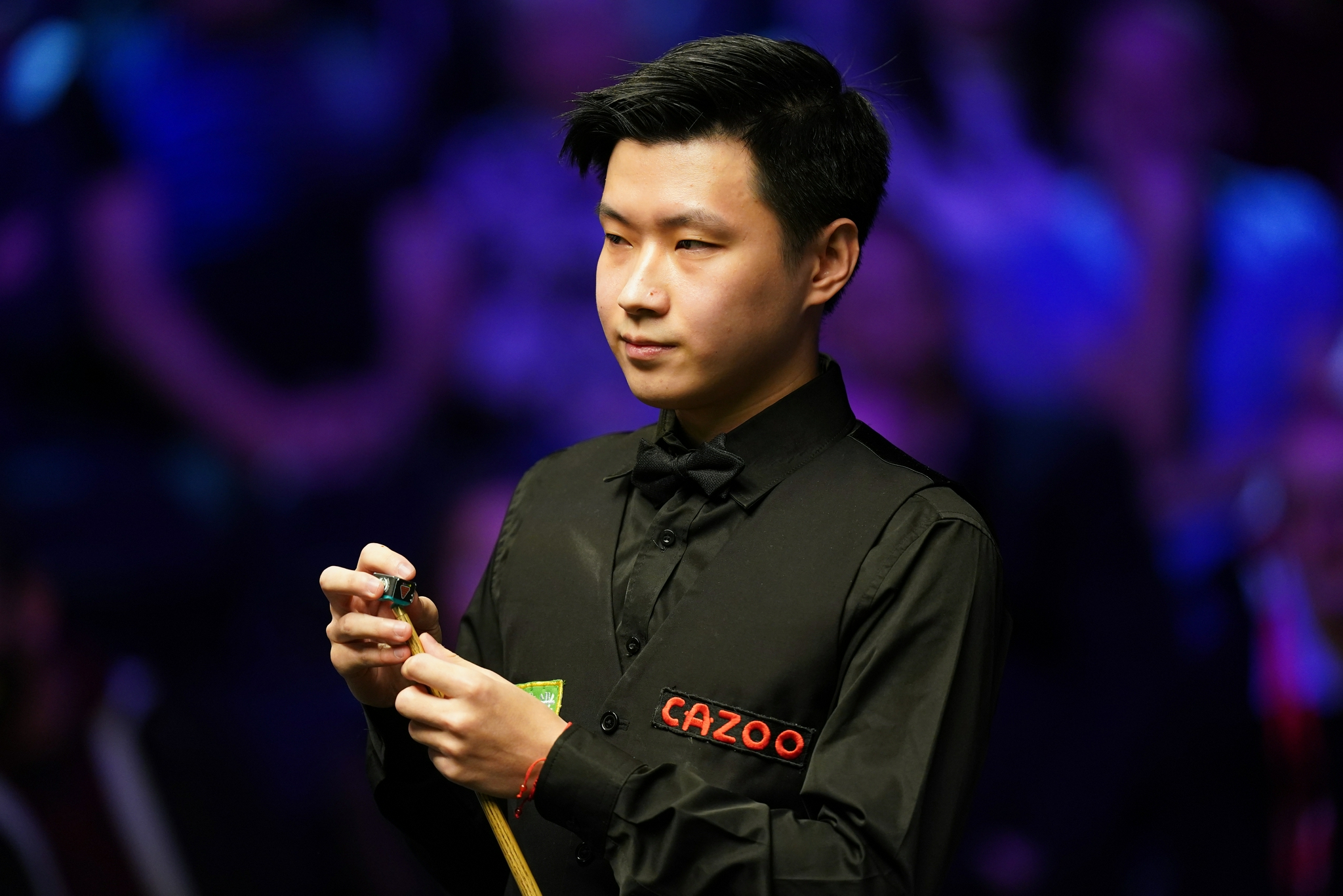 潜行逃生 潜行逃生